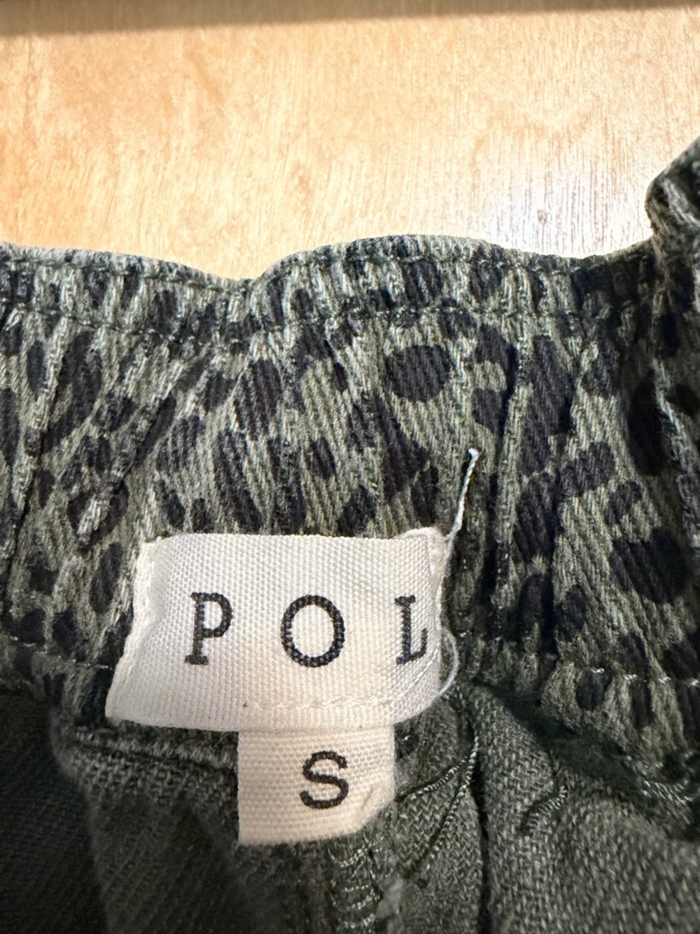 POL Green Leopard Print Jogger Pants with Crochet Pockets - small NWOT - Picture 2 of 11